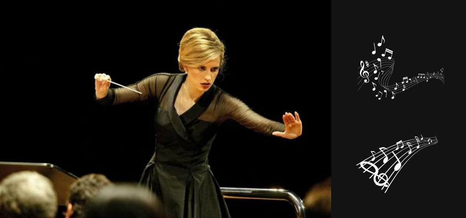 mujer dirigiendo una orquesta sinfónica